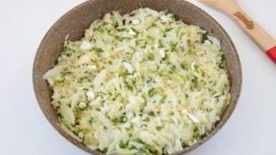 пирог с капустой и яйцом