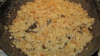 пирог с луком и плавленными сырками