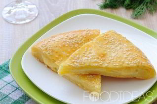 Пирог с сыром и творогом