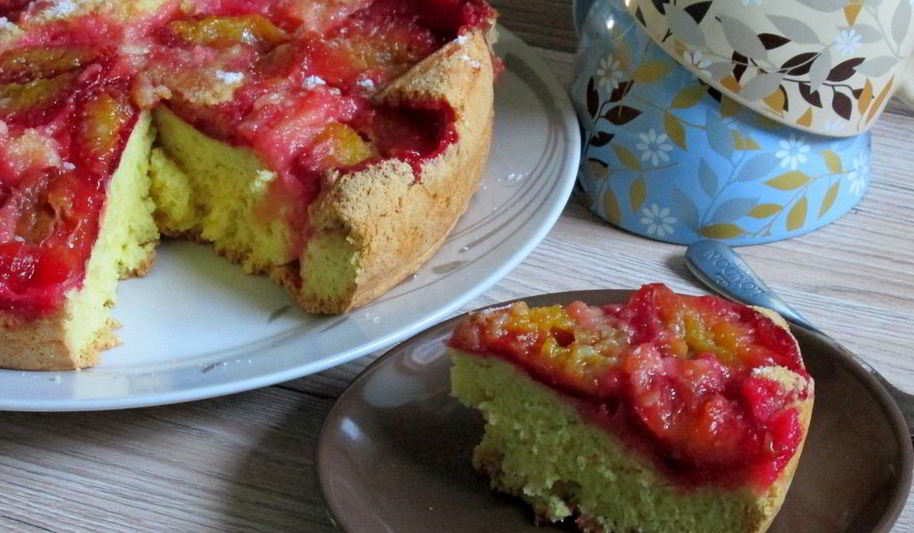 Рецепт пирога со сливами