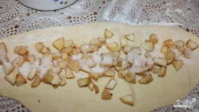 пирог яблочный дрожжевой