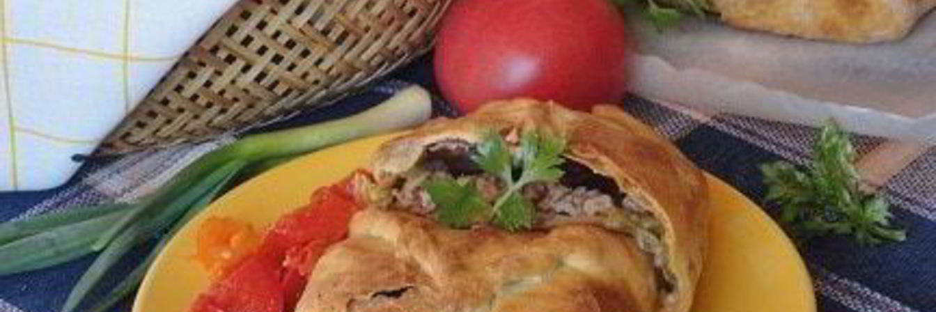 Пироги с мясом, капустой и фасолью