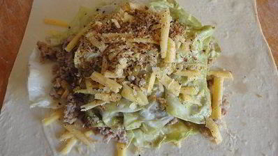 пироги с мясом, капустой и фасолью