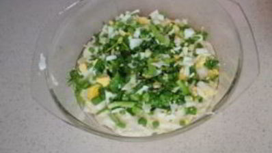 пышный заливной пирог с яйцом и луком