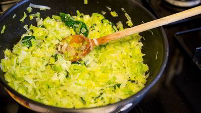 сырный пирог с красной рыбой