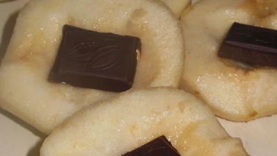 творожный пирог с грушами и шоколадом