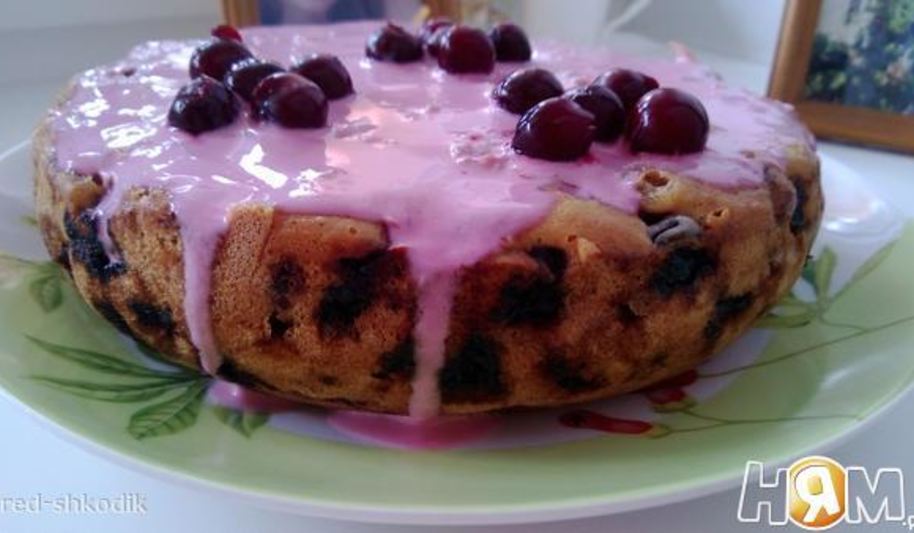 Рецепт вишневого пирога в мультиварке