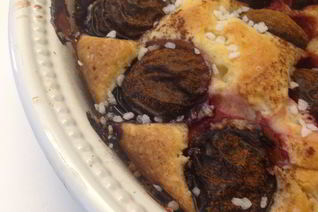 Вкусный пирог со сливой