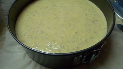 яблочный пирог с миндалем и финиками со злаковыми хлопьями