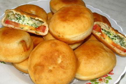 Домашние пирожки Бомбочки с брынзой