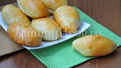 дрожжевые пирожки с капустой