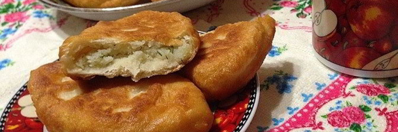 Дрожжевые пирожки с картофельной начинкой