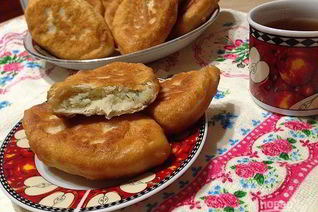 Дрожжевые пирожки с картофельной начинкой