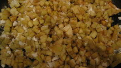 картофельные пирожки с яблоками