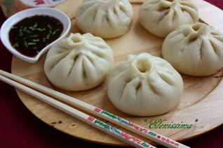 Китайские пирожки с лососем