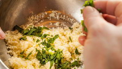 кутабы с сыром и тархуном