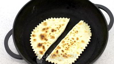 кутабы с сыром и зеленью