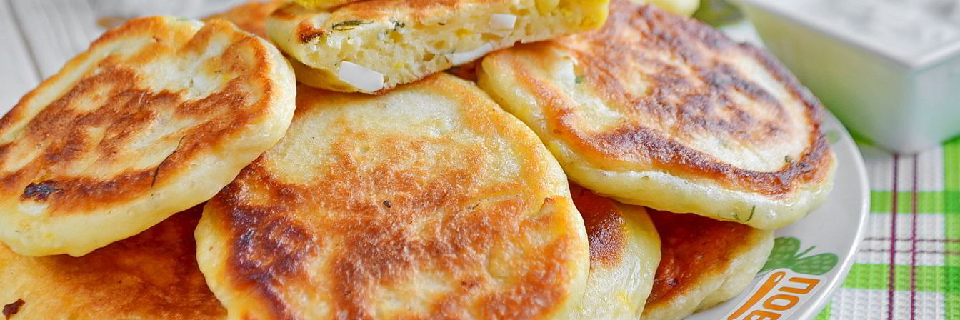 Ленивые пирожки с зеленым луком и яйцом