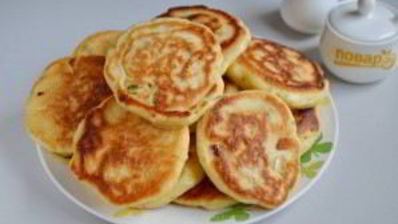 ленивые пирожки с зеленым луком и яйцом