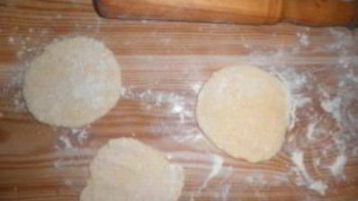 пирожки без дрожжей на сковороде