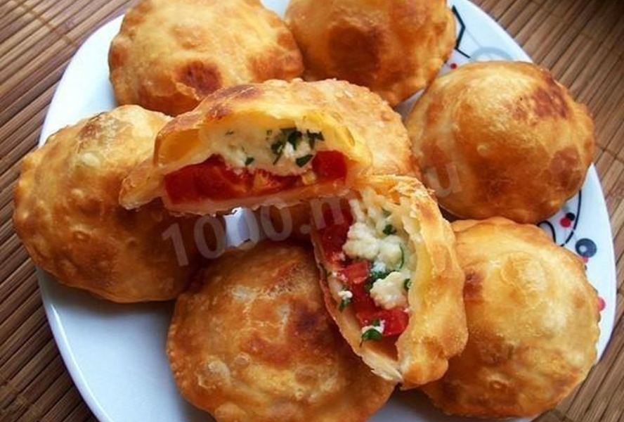 Пирожки бомбочки с брынзой