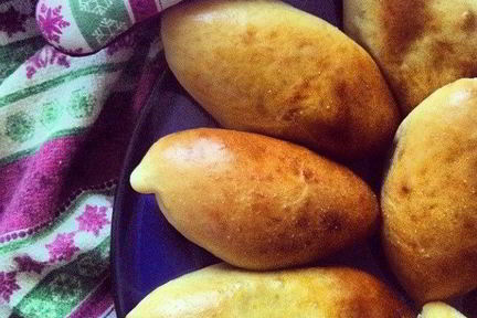 Пирожки домашние с мясом и капустой