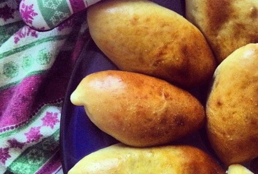 Пирожки домашние с мясом и капустой