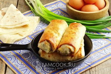 Пирожки из лаваша с яйцом и луком