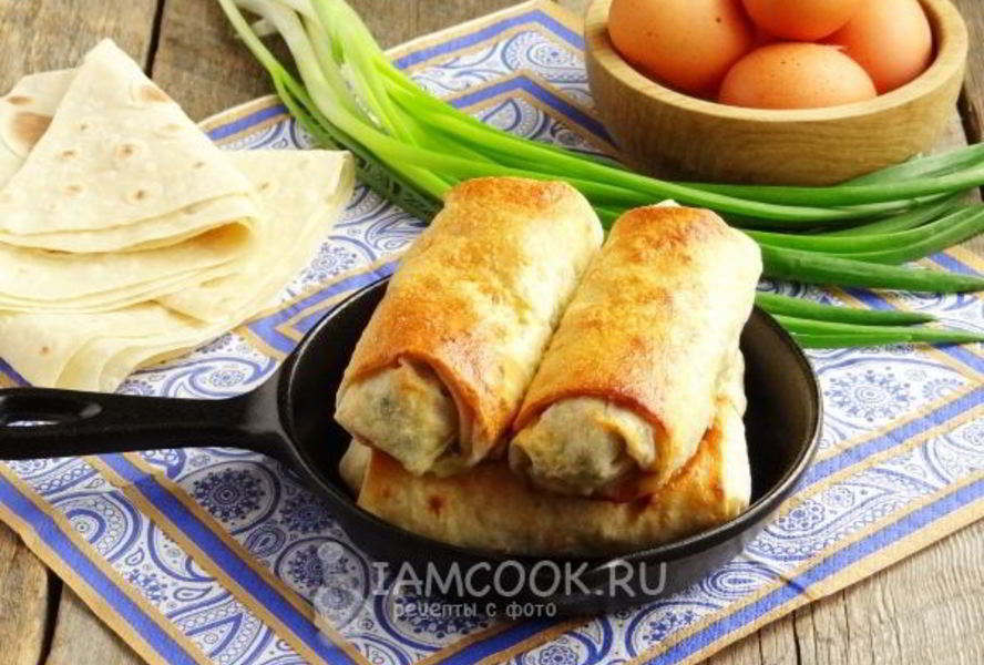 Пирожки из лаваша с яйцом и луком
