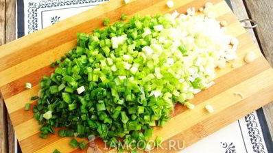 пирожки из лаваша с яйцом и луком