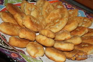 Пирожки на творожном тесте с картофелем и печенью