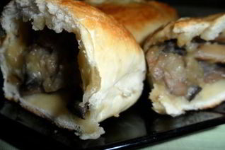 Пирожки с грибами и картошкой