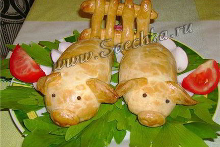 Пирожки с мясом Хрюшки в огороде