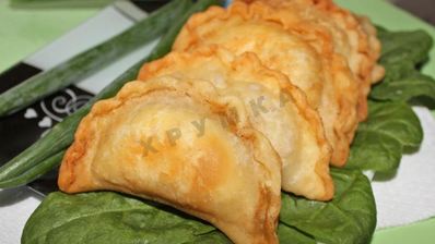 пирожки с мясом жареные посикунчики