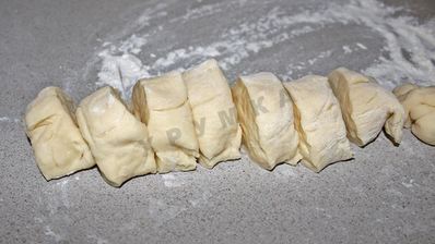 пирожки с мясом жареные посикунчики