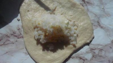 пирожки с рисом и яйцом в духовке