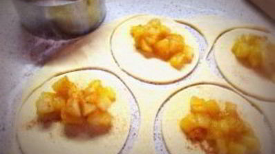 пирожки с творогом и яблоками