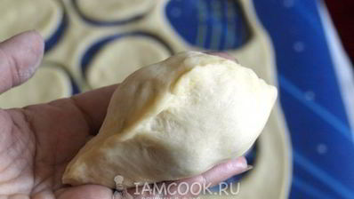 пирожки с вишней в духовке