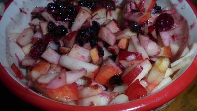 пирожки с яблоками и клюквой