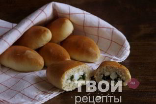 Пирожки с яйцом и луком