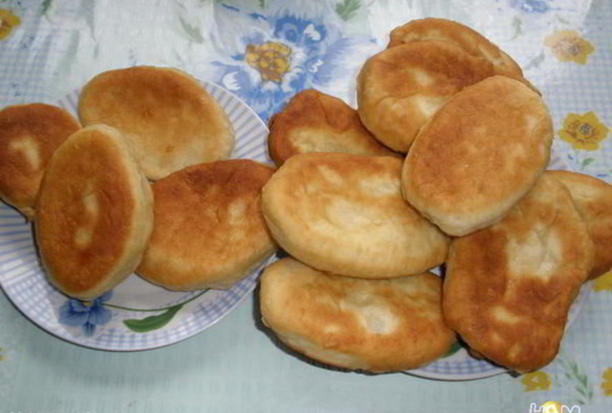 Пирожки жареные с картошкой