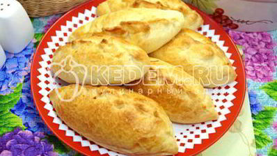 пирожкии с курицей и сыром