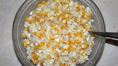 сдобные дрожжевые пирожки с яйцом и луком