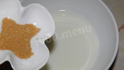 сдобные дрожжевые пирожки с яйцом и луком