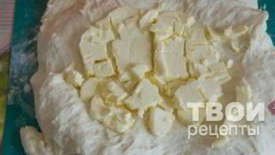 слоеные пирожки с мясом