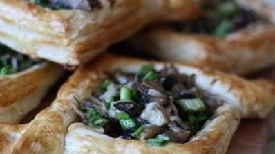 слоеные пирожки с начинкой