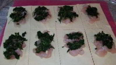 слоеные пирожки с рыбой