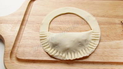 слоеные пирожки сумочки