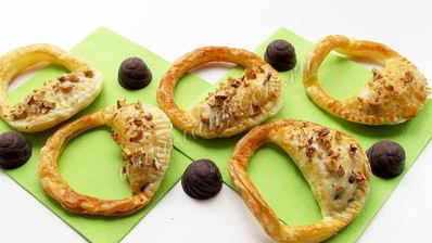 слоеные пирожки сумочки