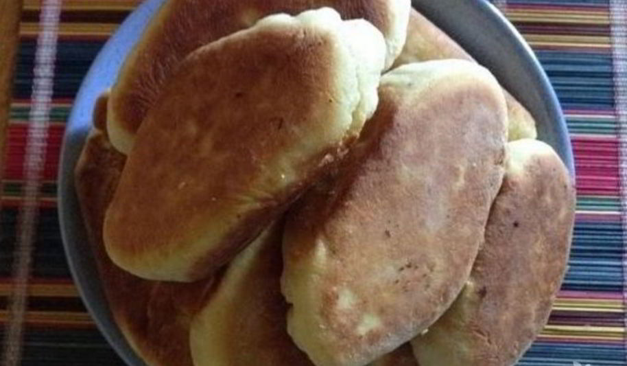 Рецепт жареных пирожков на кефире